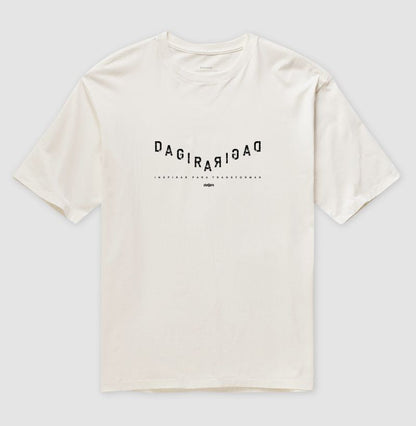 Camiseta Dagira Oversized Unissex | Dagira