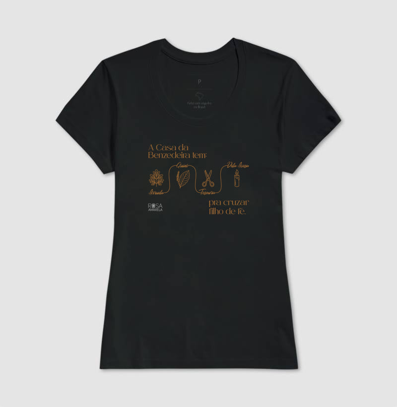 Camiseta A Casa da Benzedeira Fé e Proteção | Dagira