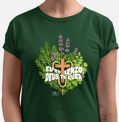 Camiseta Eu Te Benzo Deus Te Cura Algodão | Dagira